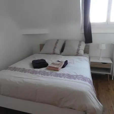De Charme Au Mans, 4 Chambres, Grand Jardin, Terrasse, Wi-fi, Proche Commerces Ecommoy