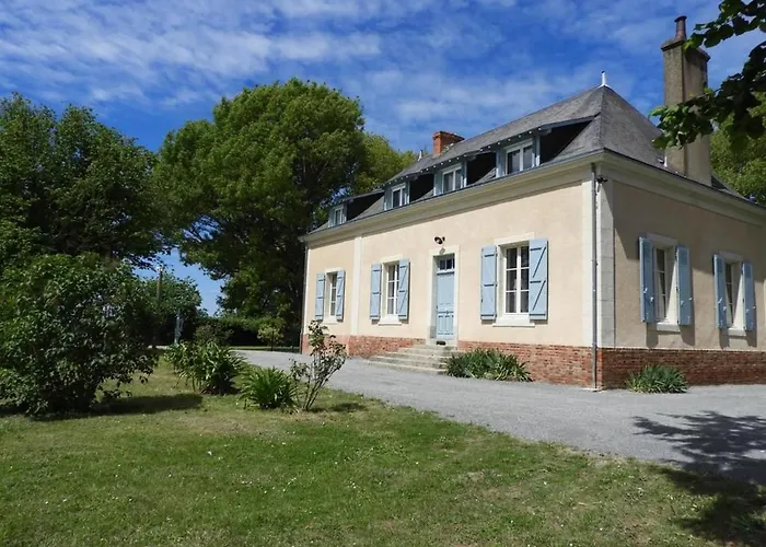 De Charme Au Mans, 4 Chambres, Grand Jardin, Terrasse, Wi-fi, Proche Commerces - Fr-1-410-318 度假居 *